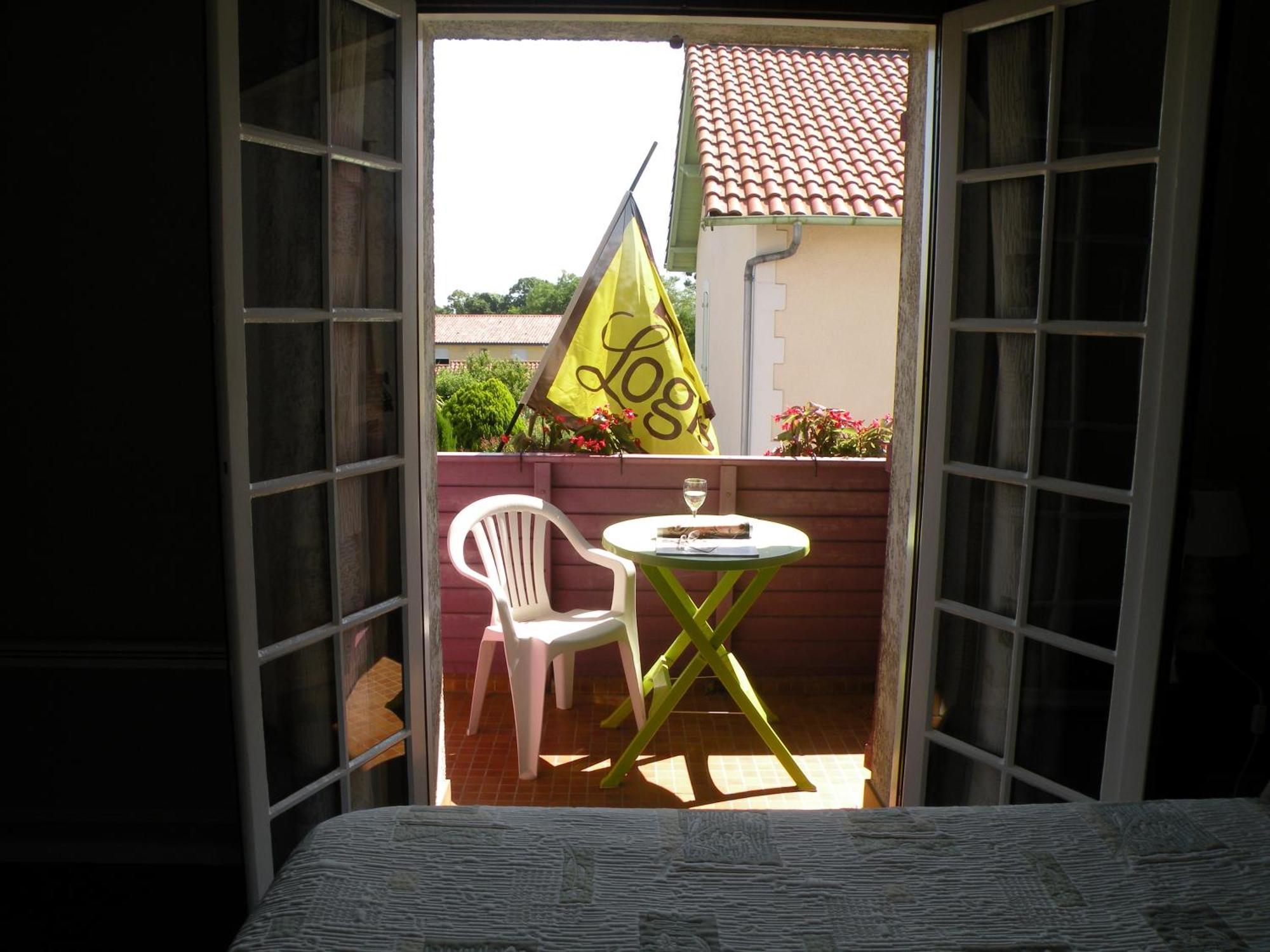 L'Auberge Gamarde-les-Bains Esterno foto
