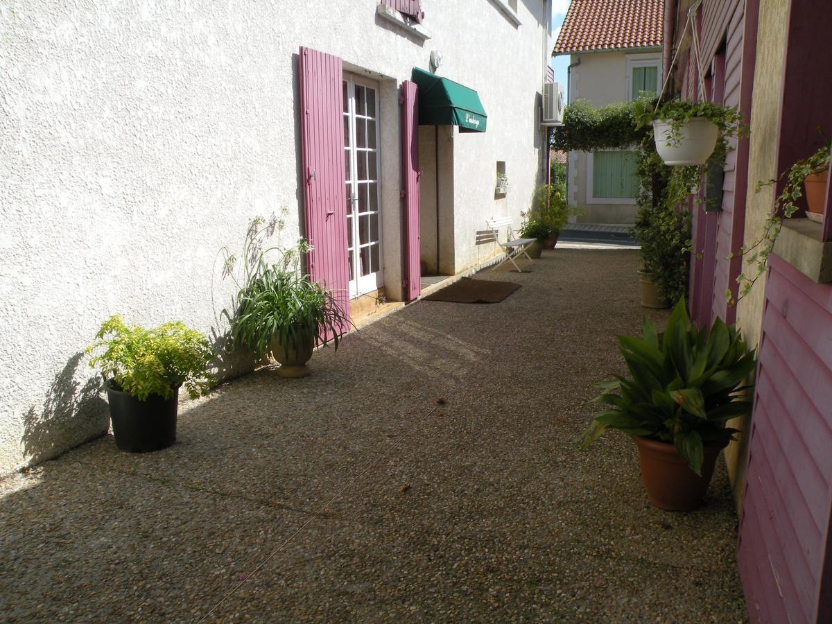 L'Auberge Gamarde-les-Bains Esterno foto
